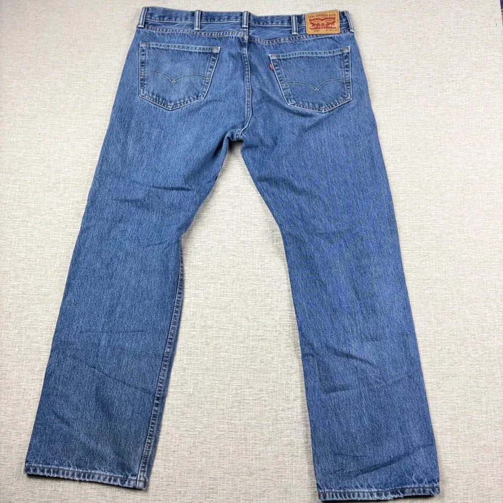 Levis 505 Mens 38x32 Light Distress Jeans Thigh Fade ** Vintage Style ** Denim